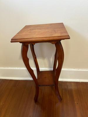 Vintage Two Tier Side Table/Plant Stand