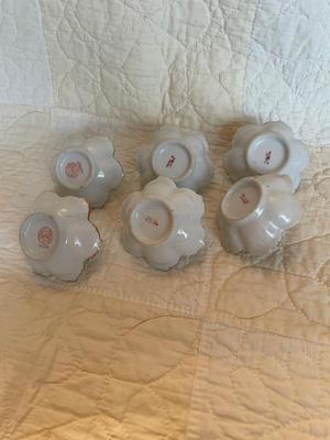 Little glass baskets