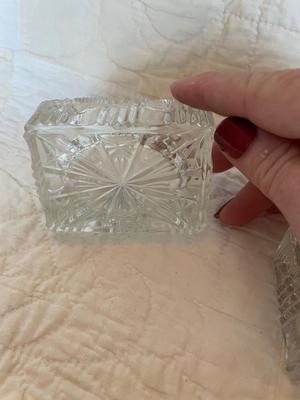 Rectangular ashtrays