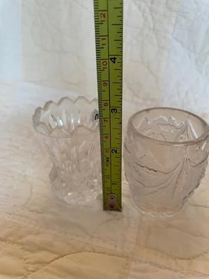 Bud vase-toothpick holder
