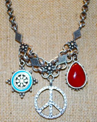 "LUCKY BRAND" Necklace with 3 Pendants on a Dark Silver Tone Chain 14" L