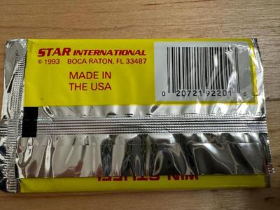 Hooters Calendar Girls 1993 Collectable Card Pack