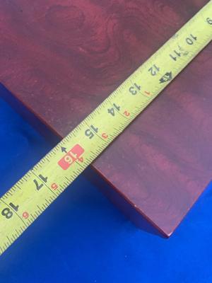 2 Level Jewelry / Collectibles Case