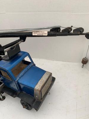 Vintage Hand Crafted From Scratch Heavy Metal Crane