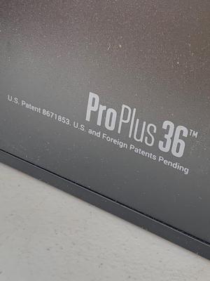 Clean Veridesk Pro Plus 36 Work Desk