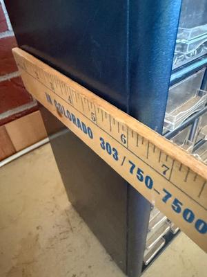 Storage cabinet