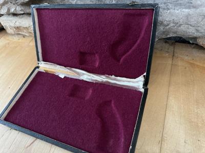 ROSSI Vintage Revolver Display Case