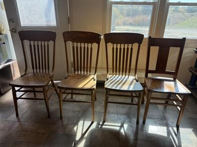 Table and 4 chairs