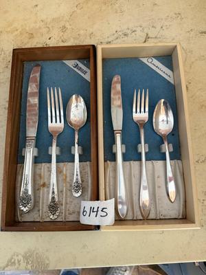 2 silverware place settings