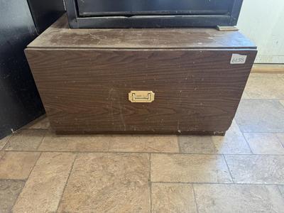 Storage drawer