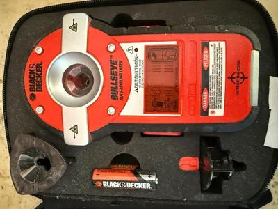Leveling laser