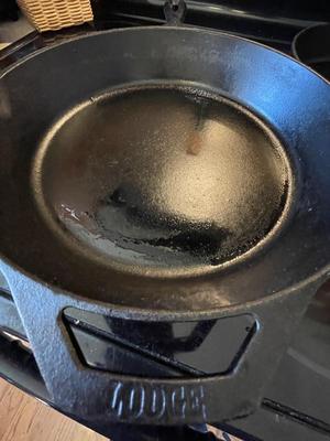 HUEY CHANG PIZZA STONE. TWO CAST IRON SKILLETS