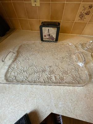 VARIETY OF SERVING PIECES, COASTERS AND TRAY