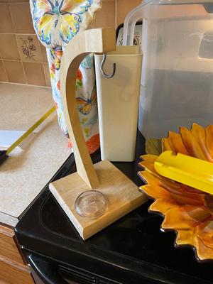 SUNFLOWER PLATTER, PITCHERS AND A VARIETY OF KITCHEN ITEMS
