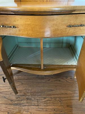 ANTIQUE WASHSTAND/DRY SINK WOODEN CABINET