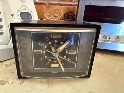 Phone & clocks