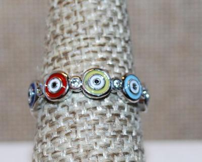 Size 7 Infinity Style Ring with Colored "Bullitt" Circles on a Silver Tone Band (2.6g)
