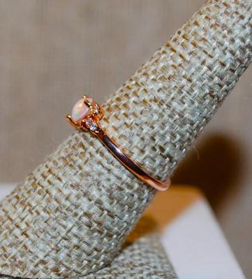 Size 7 Dainty Heart Shaped Iridescent Stone with Tiny Accent Clear Stones on a Rose Gold Band (1.3g)