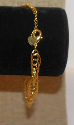 3 HEARTS Gold Colored Bracelet (8") with "Lamay" Style Circles and Lobster Clasp