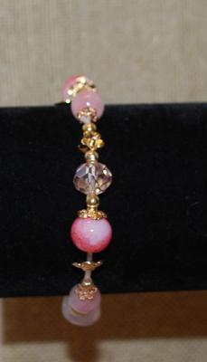 Pinkish Baubles and Beads Expandable Bracelet 2½" Diameter