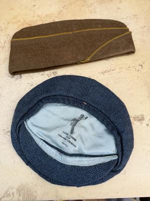 Set of 2 vintage hats