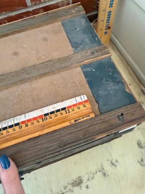 Storage box