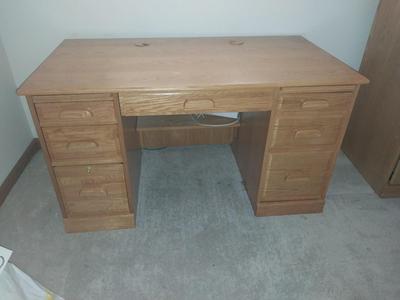 Nice Oak Computer Desk
