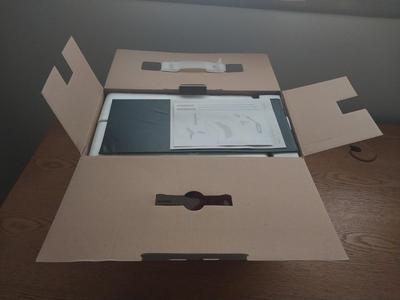New in Box Scunci Steamer