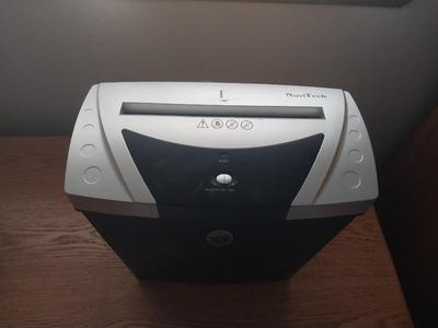 Novi Tech Paper Shredder and New Desk Calendar
