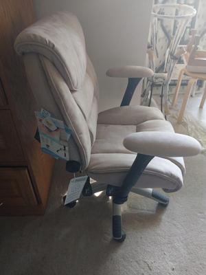 New Posterpedic Microfiber Executive Chair