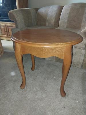 Oak Solid Wood End Table