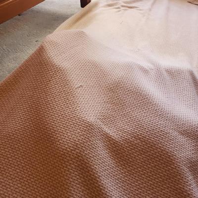 Full Size Linens, Blankets and Bedspreads (BGB-KD)