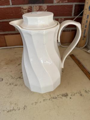 Thermos coffee carafe