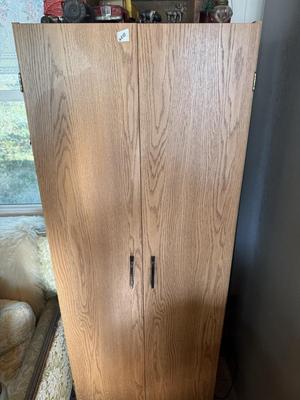Storage cabinet
