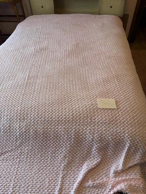 Chenille bedspread