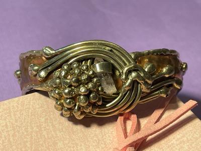 Vintage Mexico Handmade Mixed Metals Cuff Standard Size Bracelet Copper/Silver/Brass & Quartz in Never Worn Condition.