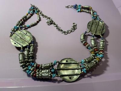Vintage Southwestern Up-40" Adjustable Silver-tone Turquoise & Lapis Bead Chain Belt Preowned from an Estate.