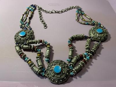 Vintage Southwestern Up-40" Adjustable Silver-tone Turquoise & Lapis Bead Chain Belt Preowned from an Estate.