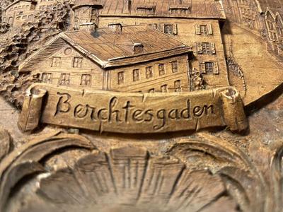 Vintage German Berchtesgaden Village Carved Wood Composite Plate Hand-Painted 9" Diameter.