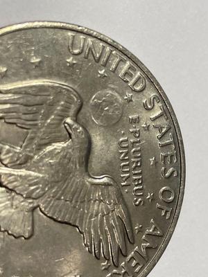 SCARCE 1972-P TYPE-2 VARIETY REVERSE EISENHOWER DOLLAR UNCIRCULATED AS PICTURED.
