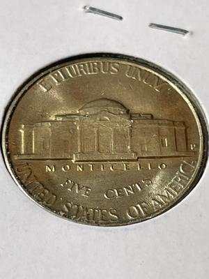 1950-D CHOICE UNCIRCULATED CONDITION LIGHTLY TONED JEFFERSON NICKEL AS PICTURED.