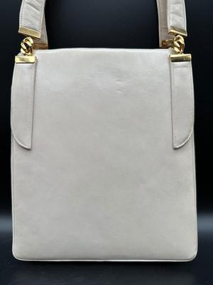 Vintage Original by Holzman Purse (See Details)