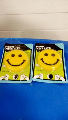 LOT 26 TWO VINTAGE SMILING FACE NIGHT LIGHTS