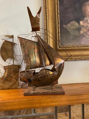 THREE-MASTED METAL SHIP WALL HANGING & MUSICAL NAUTICAL COPPER SHIP