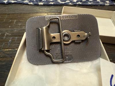 Hy capacity belt buckle 1991