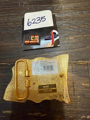 Flag belt buckle