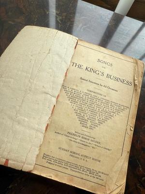 Songs for the Kings Business and one minute prayers