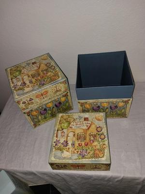 Decretive Gift Boxes