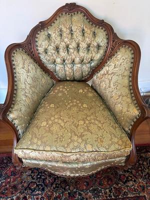 Vintage Victorian Parlor Chair ( See Details)