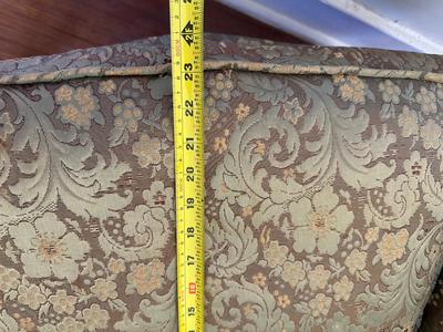 Vintage Victorian Parlor Chair ( See Details)